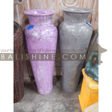 Balishine: Your natural source of indonesian handicraft presents in its Home Decor collection the Decorative Pot:12LJP57557:This decorative pot is produced in Bali from terracota.  lots of colors available.