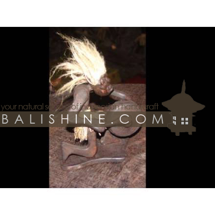 Balishine: Your natural source of indonesian handicraft presents in its Home Decor collection the Primitive Statue:12LEG35152:This primitive statue is produced in Bali made from suar wood.  
