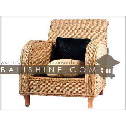 Balishine: Your natural source of indonesian handicraft presents in its Home Decor collection the Chair:114SRI444067:This chair is produced in indonesia, made from banana. This price is without cushion.  Several materials are available : seagrass, banana leaf or rotan