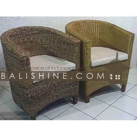 Balishine: Your natural source of indonesian handicraft presents in its Home Decor collection the Chair:114SRI444071:This chair is produced in indonesia, made from enceng gondok or rotan and teak wood. This price is without cushion.  Several materials are available : seagrass, banana leaf or rotan