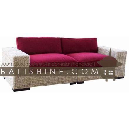Balishine: Your natural source of indonesian handicraft presents in its Home Decor collection the Sofa:114SRI444062:This sofa is produced in indonesia, made from seagrass and teak wood. This price is without cushion.  Several materials are available : seagrass, banana leaf or rotan