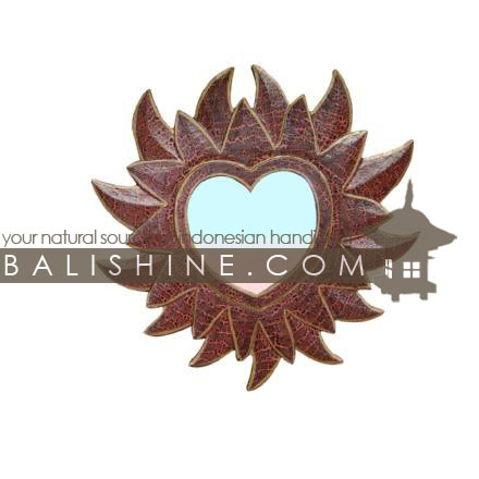 Balishine: Your natural source of indonesian handicraft presents in its Home Decor collection the Mirror:17RAH124704:This round mirror is a handicraft of Bali made from MDF wood.  Same as picture