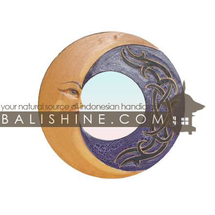 Balishine: Your natural source of indonesian handicraft presents in its Home Decor collection the Mirror:17RAH124720:This round mirror is a handicraft of Bali made from MDF wood.  Same as picture