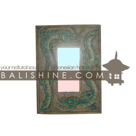 Balishine: Your natural source of indonesian handicraft presents in its Home Decor collection the Mirror:17RAH124752:This rectangular mirror is a handicraft of Bali made from MDF wood.  Same as picture
