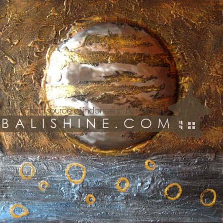 Balishine: Your natural source of indonesian handicraft presents in its Home Decor collection the Painting:17MAG494469:This painting is produced in Bali by artists coming from the Bali art school and from the art village of Ubud. We produced our own canvas to have the highest quality and also import our acrylic colors from germany.  It is made from acrylic-painting on a canvas with flat aluminium.