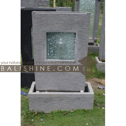 Balishine: Your natural source of indonesian handicraft presents in its Outdoor collection the Water Fountain:218KBG6241:This water fountain is produced in Indonesia, made from ciment and glass.  Sold with pump