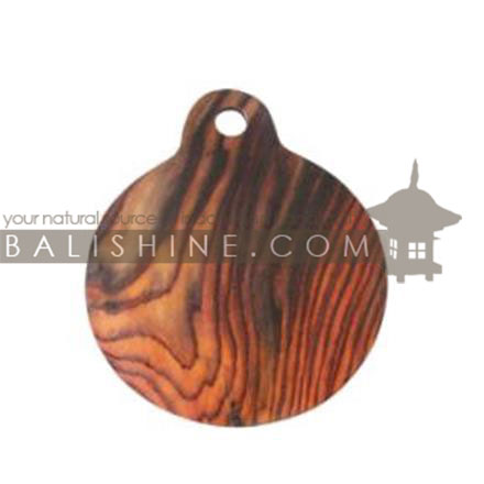 Balishine: Your natural source of indonesian handicraft presents in its Tableware collection the Platter:634WAS7274:This platter is produced in Bali made from natural old teak wood with coconut oil finishing.  